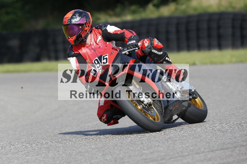 /45 10.08.2025 Plüss Moto Sport ADR/Einsteiger/595